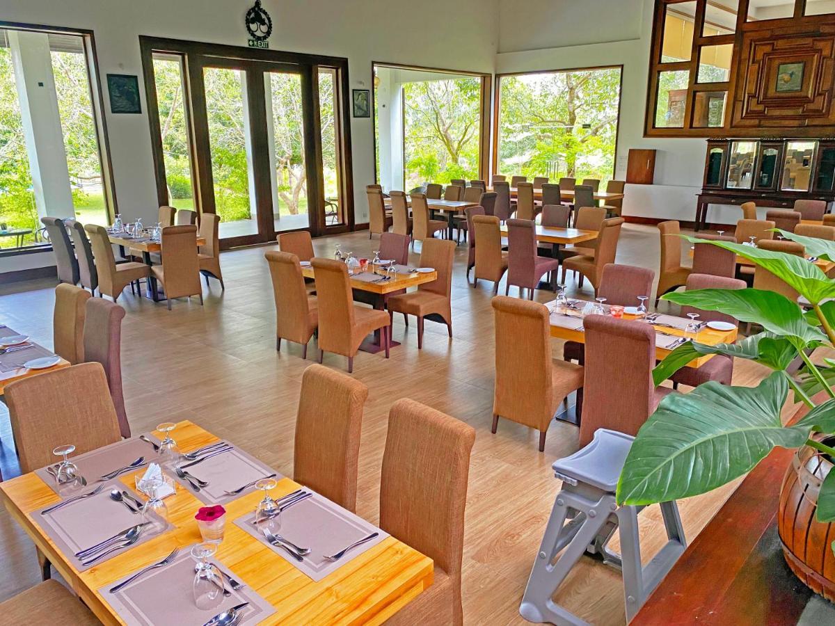 Birds Resort Hambantota Exterior foto